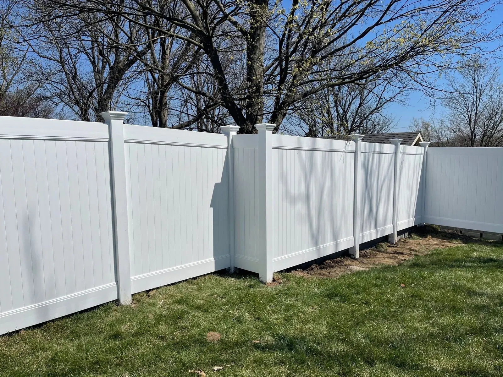Fences project 10 completed by MDR Build in Greater St. Louis